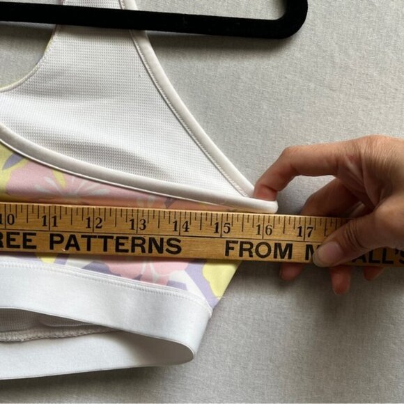 Adidas Stella Sport floral sports bra Sz M - Picture 6 of 7